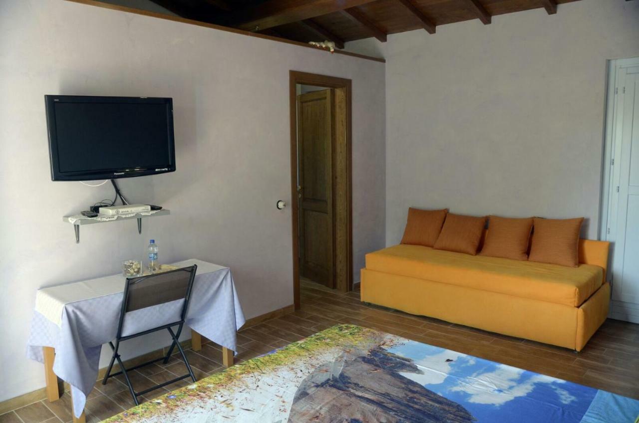 Bed and Breakfast Rifugio Nel Bosco Риети Экстерьер фото